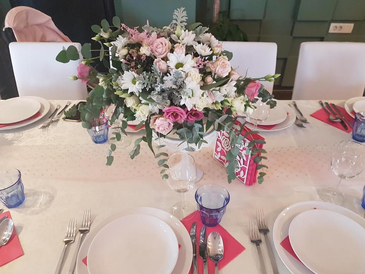 Kustići Bed & Breakfast Marta & Tona المظهر الخارجي الصورة
